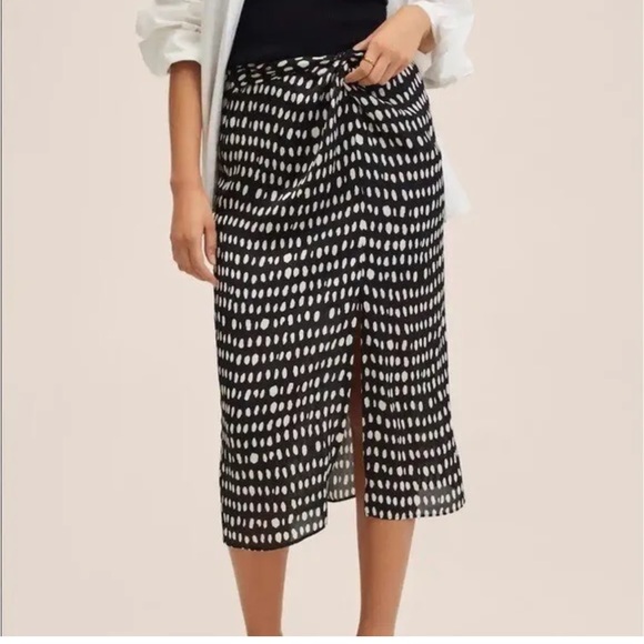 Mango Knot Printed Skirt Midi w/ Front Slit Black & White - Picture 3 of 4